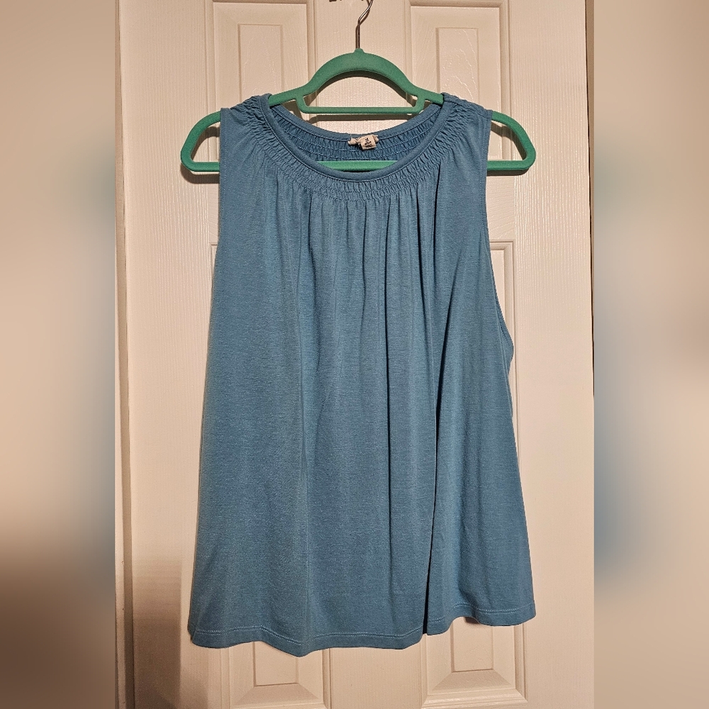 Blue flowy tank